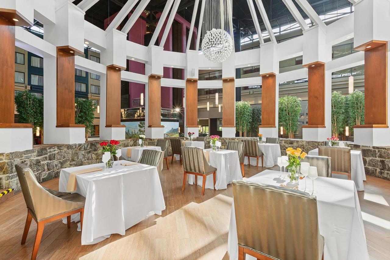 The Armon Stamford Hotel & Conference Center Екстер'єр фото