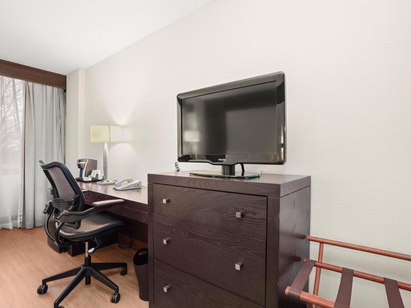 The Armon Stamford Hotel & Conference Center Екстер'єр фото