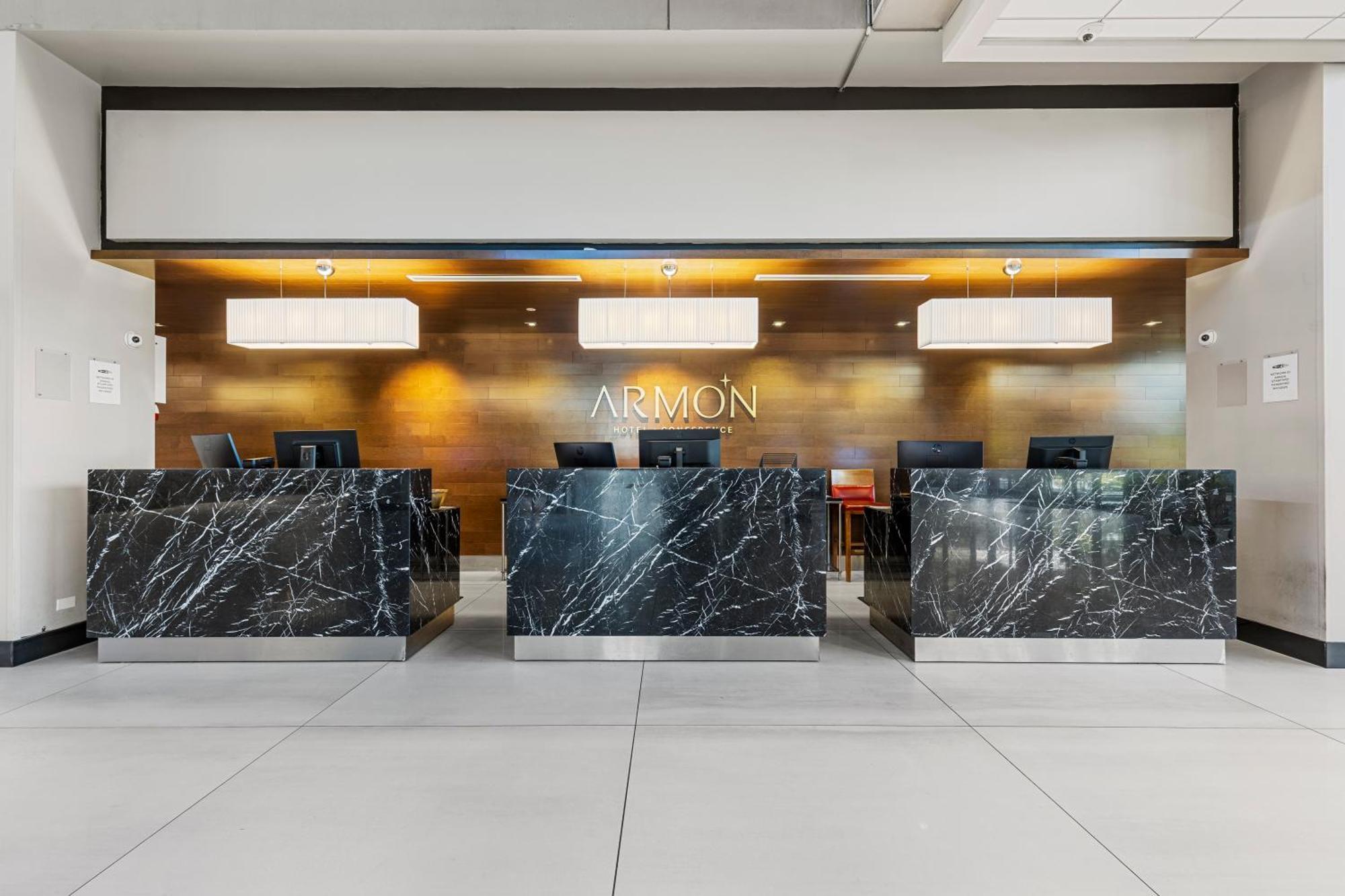 The Armon Stamford Hotel & Conference Center Екстер'єр фото